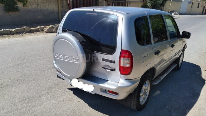 Chevrolet Niva 2005, 200,000 km - 1.7 л - Bakı
