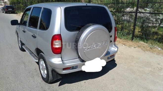 Chevrolet Niva 2005, 200,000 km - 1.7 л - Bakı
