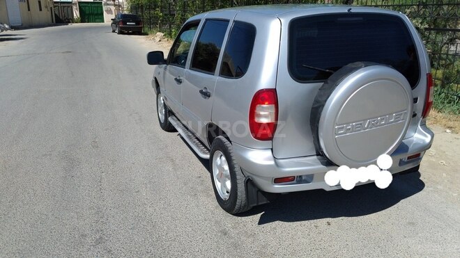 Chevrolet Niva 2005, 200,000 km - 1.7 л - Bakı