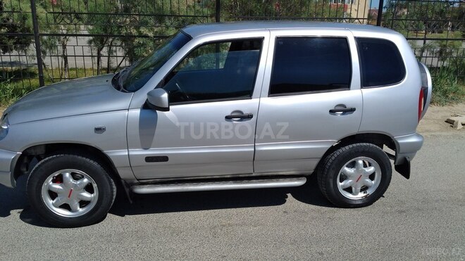 Chevrolet Niva 2005, 200,000 km - 1.7 л - Bakı