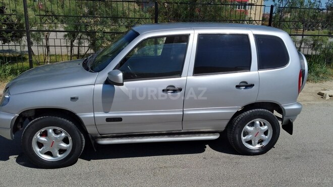 Chevrolet Niva 2005, 200,000 km - 1.7 л - Bakı