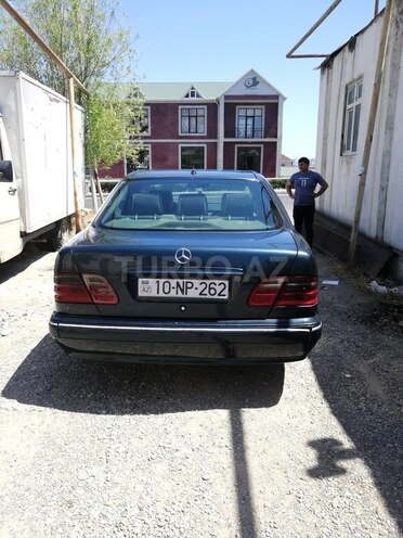 Mercedes E 320 2000, 474,279 km - 3.2 l - Bakı