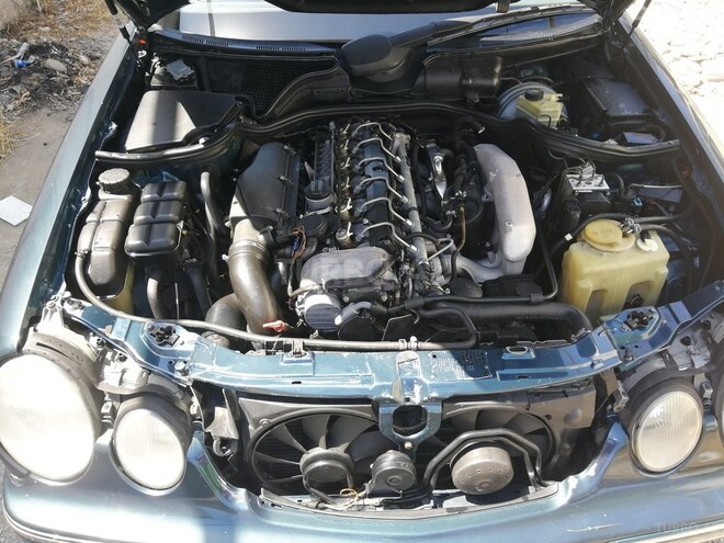 Mercedes E 320 2000, 474,279 km - 3.2 l - Bakı
