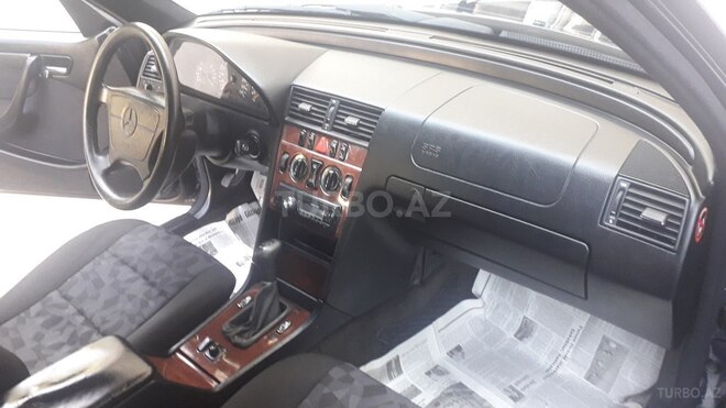 Mercedes C 180 1998, 230,000 km - 1.8 l - Sumqayıt