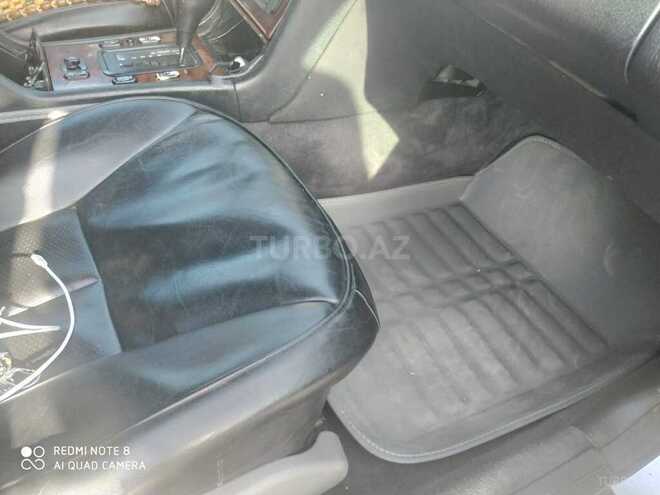 Mercedes E 230 1996, 289,000 km - 2.3 л - Bərdə
