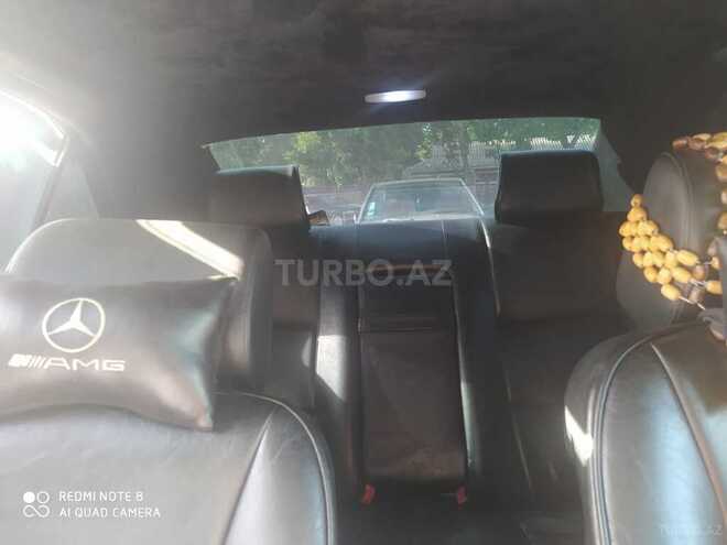 Mercedes E 230 1996, 289,000 km - 2.3 л - Bərdə