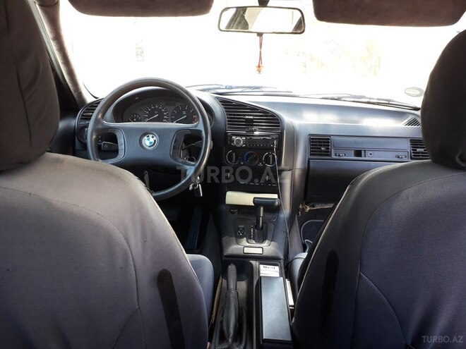 BMW 318 1991, 121,210 km - 1.8 л - Bakı