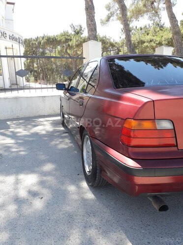 BMW 318 1991, 121,210 km - 1.8 л - Bakı