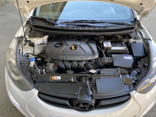 Hyundai Elantra 2013, 120,600 km - 1.8 l - Bakı