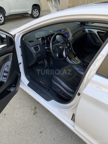 Hyundai Elantra 2013, 120,600 km - 1.8 l - Bakı