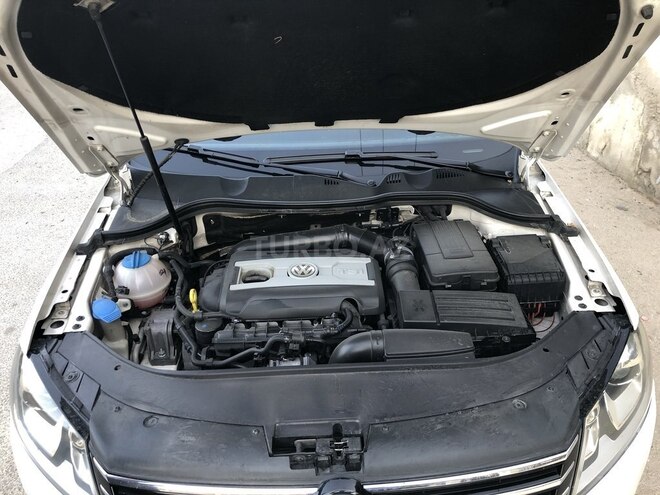 Volkswagen Passat 2013, 254,867 km - 1.8 l - Bakı