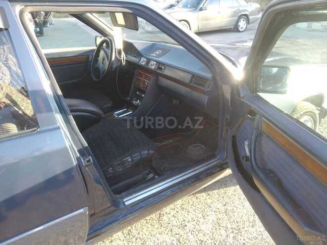 Mercedes E 250 1991, 250,000 km - 2.5 l - Bakı