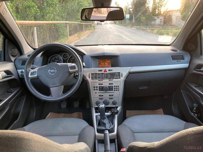 Opel Astra 2007, 150,000 km - 1.3 л - Bakı