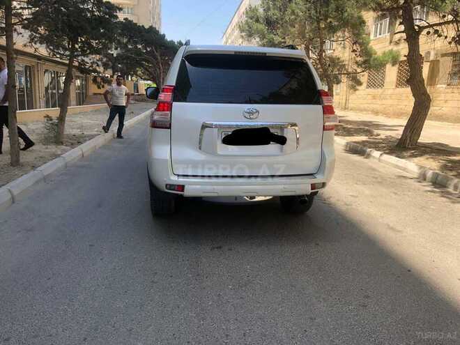 Toyota Prado 2010, 100,000 km - 2.7 l - Bakı
