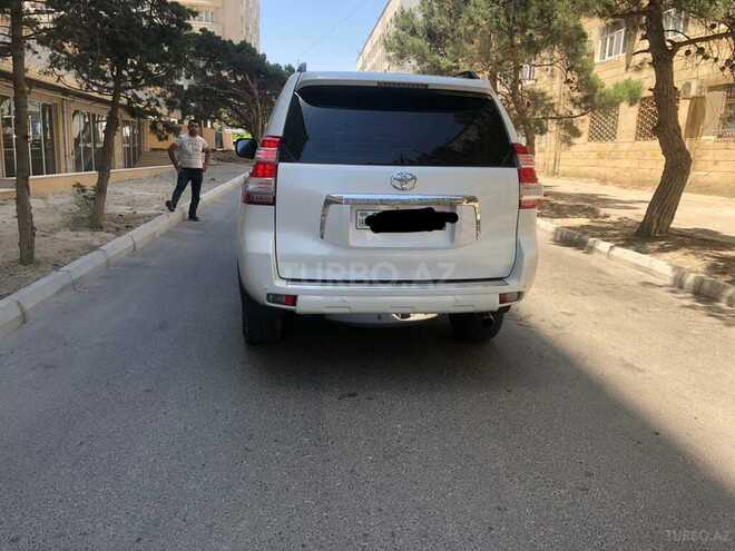 Toyota Prado 2010, 100,000 km - 2.7 l - Bakı