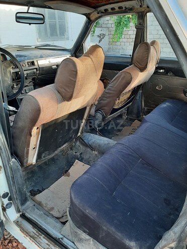 GAZ 24-10 1992, 523,697 km - 2.0 л - Salyan