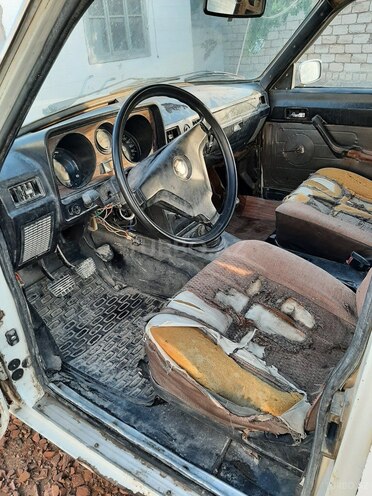 GAZ 24-10 1992, 523,697 km - 2.0 л - Salyan