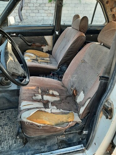 GAZ 24-10 1992, 523,697 km - 2.0 л - Salyan