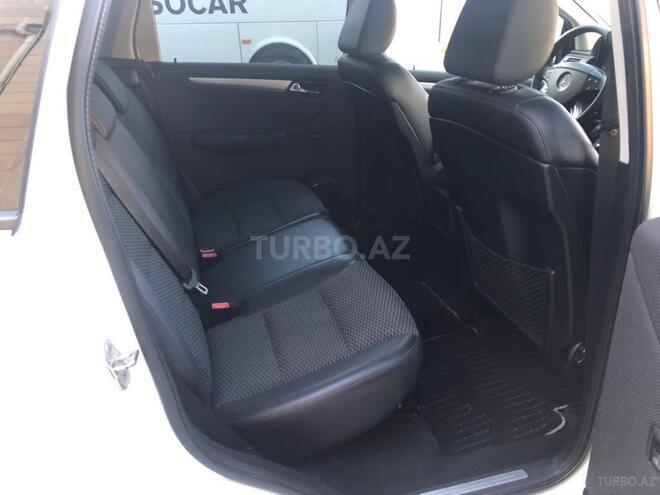 Mercedes B 180 2009, 106,380 km - 1.7 л - Bakı