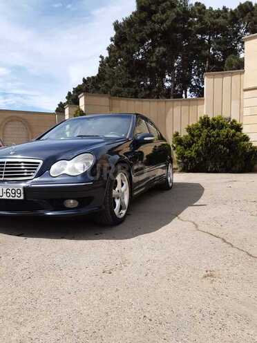 Mercedes C 180 2004, 111,120 km - 1.8 л - Biləsuvar
