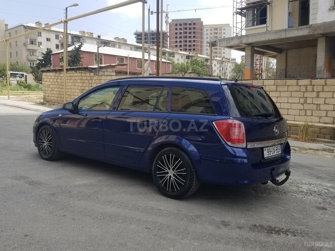 Opel Astra 2005, 208,000 km - 1.4 l - Bakı