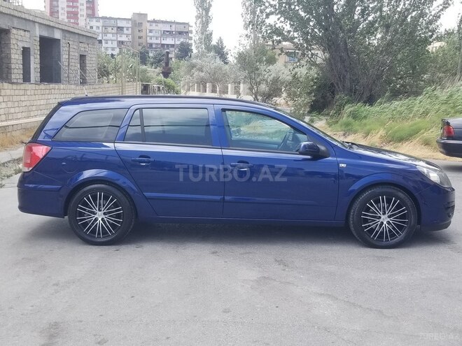 Opel Astra 2005, 208,000 km - 1.4 l - Bakı