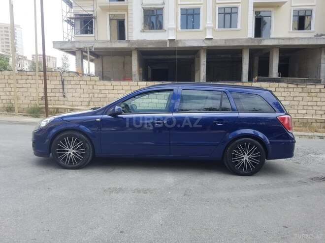 Opel Astra 2005, 208,000 km - 1.4 l - Bakı