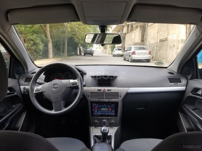 Opel Astra 2005, 208,000 km - 1.4 l - Bakı