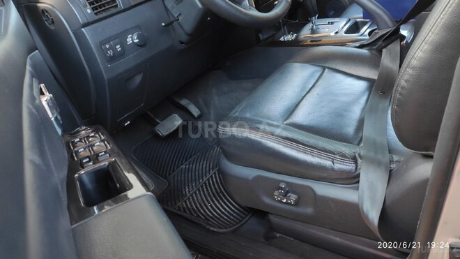 Kia Sorento 2006, 296,000 km - 2.5 l - Sumqayıt