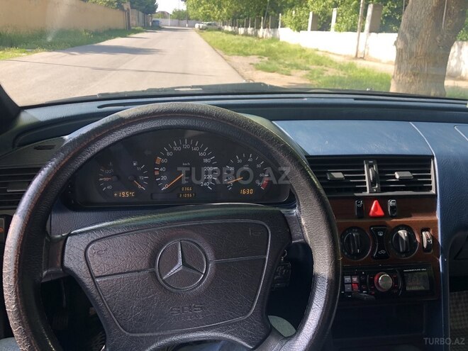 Mercedes C 180 1995, 310,000 km - 1.8 л - Xaçmaz