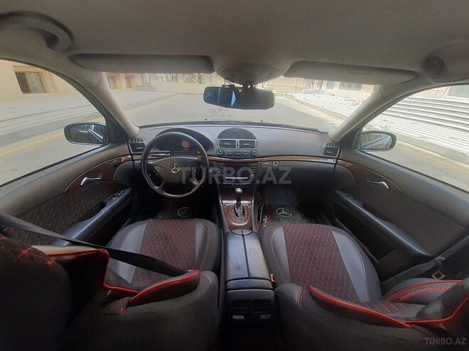 Mercedes E 220 2004, 376,500 km - 2.2 l - Bakı