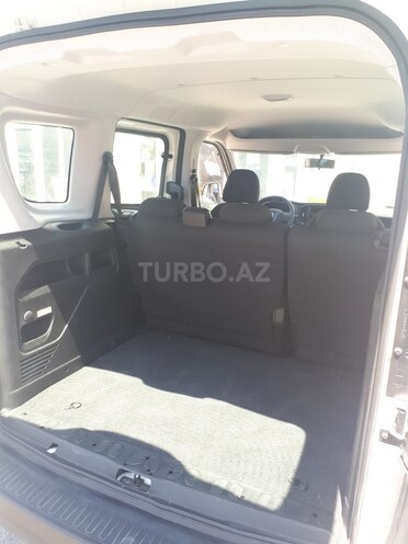Fiat Doblo 2019, 16,500 km - 1.4 л - Bakı