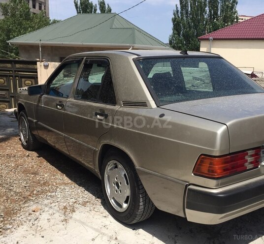 Mercedes 190 1991, 292,500 km - 1.8 l - Bakı