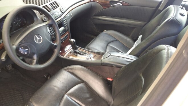Mercedes E 270 2002, 327,000 km - 2.7 l - Bakı