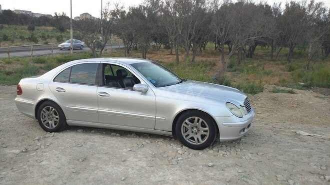 Mercedes E 270 2002, 327,000 km - 2.7 l - Bakı