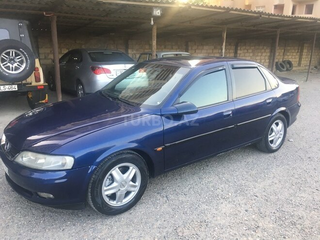 Opel Vectra 1996, 320,000 km - 2.0 l - Bakı
