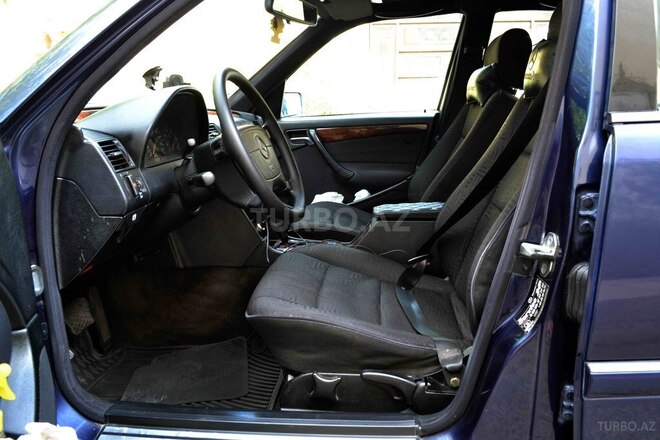 Mercedes C 220 2000, 383,779 km - 2.2 l - Bakı
