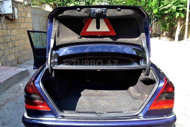 Mercedes C 220 2000, 383,779 km - 2.2 l - Bakı