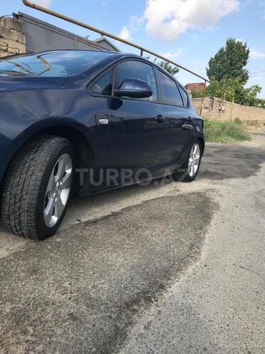 Opel Astra 2010, 138,000 km - 1.7 l - Bakı