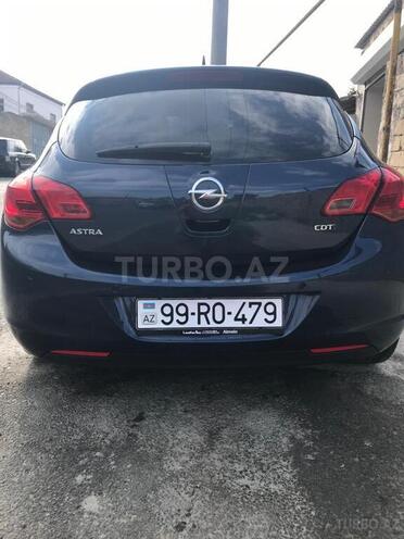 Opel Astra 2010, 138,000 km - 1.7 l - Bakı