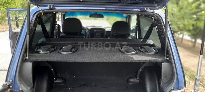 LADA (VAZ) Niva 2015, 50,219 km - 1.7 l - Şirvan
