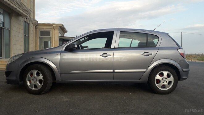 Opel Astra 2007, 179,500 km - 1.4 l - Bakı