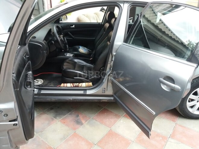 Volkswagen Passat 2002, 250,000 km - 1.8 l - Sumqayıt