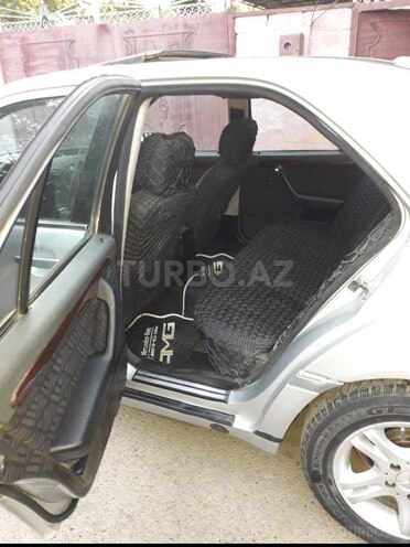 Mercedes C 180 1993, 420,000 km - 1.8 l - Biləsuvar
