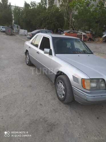 Mercedes E 300 1994, 283,121 km - 3.0 l - Bakı