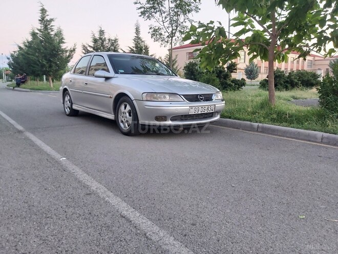 Opel Vectra 2000, 250,000 km - 2.0 l - Qazax