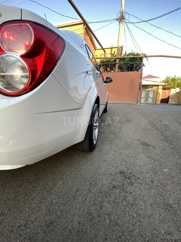 Chevrolet Aveo 2014, 64,000 km - 1.4 л - Bakı