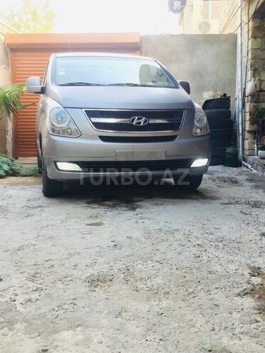 Hyundai H-1 2010, 433,130 km - 2.5 l - Bakı