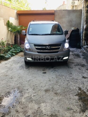 Hyundai H-1 2010, 433,130 km - 2.5 l - Bakı