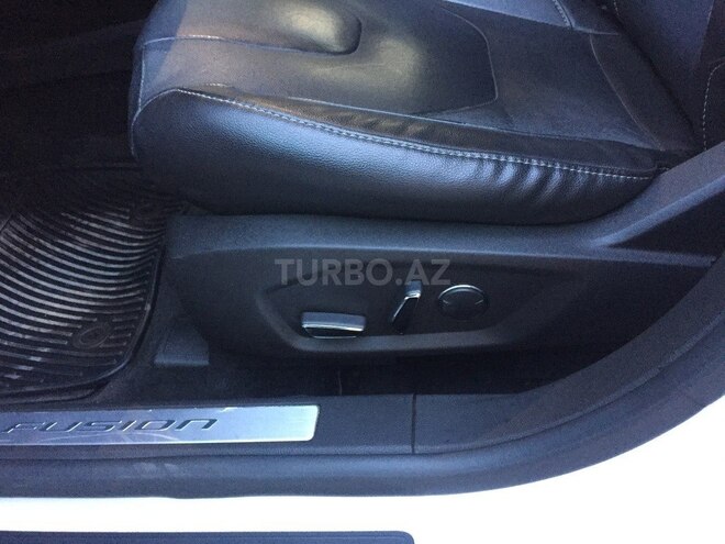 Ford Fusion 2013, 192,600 km - 2.0 л - Bakı